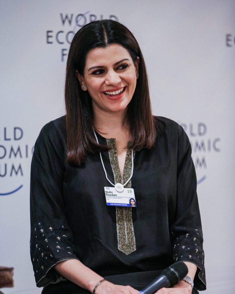 Nidhi Razdan sophisticated anchor style