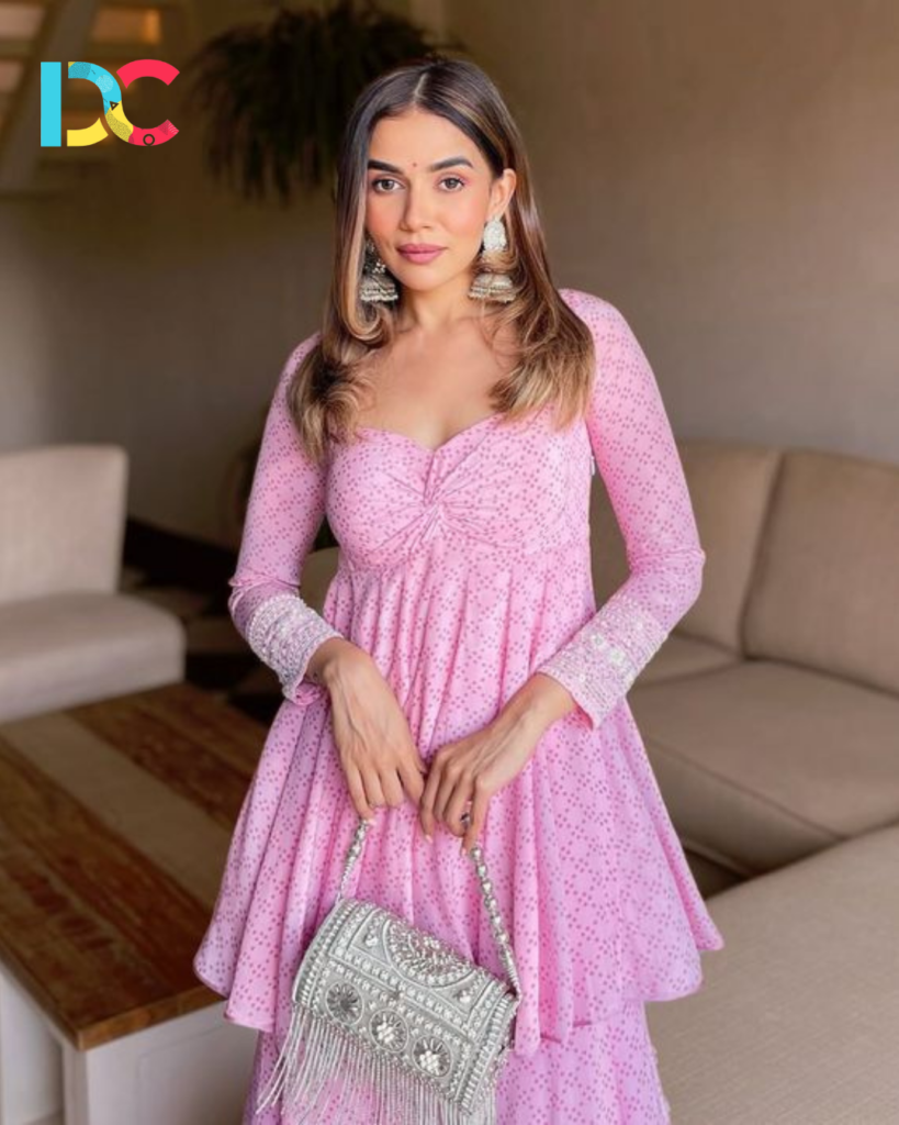 Komal Pandey